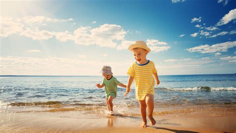 vakantie met kinderen tips voor een zorgeloze reis anwb