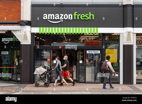 amazon fresh   grocery store  ealing london england united