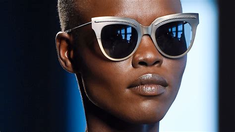 the best cat eye sunglasses to elevate your wardrobe for