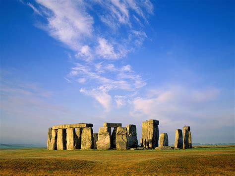 world visits stonehenge  southern england