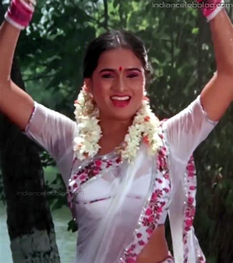 Padmini Kolhapure Hindi Movie Swarag Se Sundar Hot Saree Navel Pics
