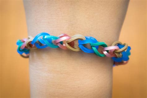 rubber band bracelet festive