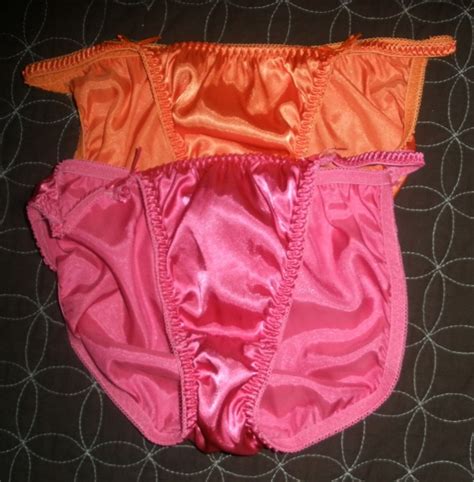 Free ~brand New~ Lot Of 2 Joe Boxer Satin String Bikinis