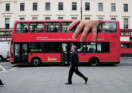 clever  creative bus ads demilked