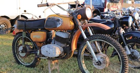 oldmotodude roached  cz trail  spotted    barber vintage motorcycle auction swap