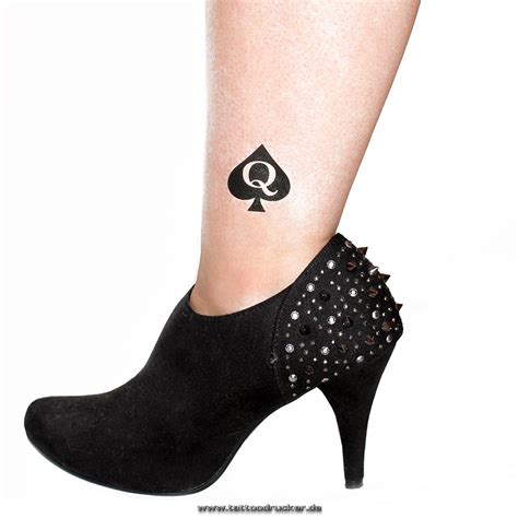 25 X Queen Of Spades Tattoo In Black Hotwife Tattoo
