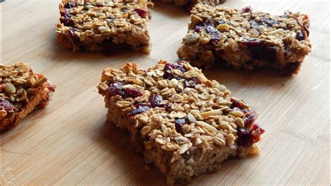 healthy oatmeal breakfast bars recipe  sweetest journey youtube