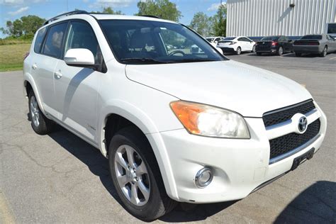 pre owned  toyota rav limited wd