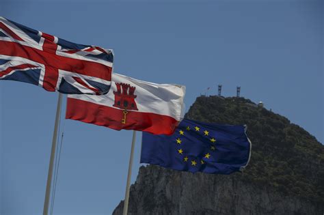 gibraltar  guarantee eu citizens rights  cut  brexit deal politico