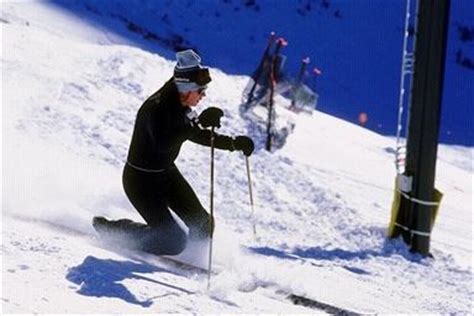 telemark skiing  telemark skiing cross country skiing