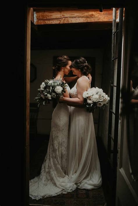 Lyndsey And Vanessa Dancing With Her Lesbian Wedding In California