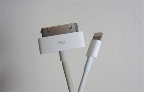 apple finally phase    pin connector