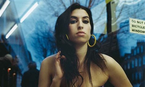 Frank Amy Winehouse’s Bold And Unflinching Debut Album