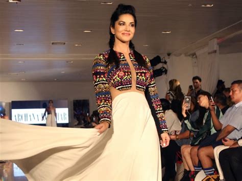 sunny leone was told she was too fat to be a model