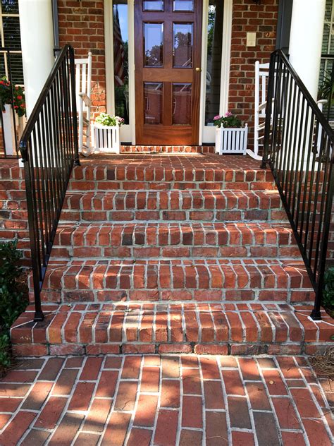 create  traditional american entrance   brick home