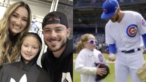 cubs kris bryant wife jessica gives girl taunted by video game all