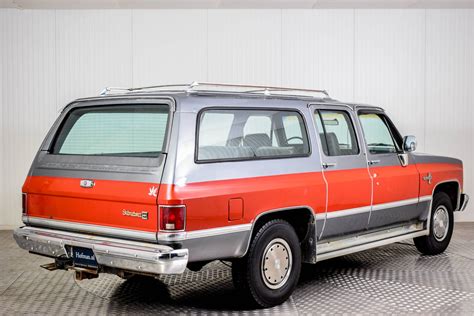 sale chevrolet suburban  offered  gbp