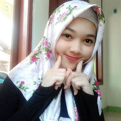 wallpaper gadis hijab muslimah cantik single cari jodoh sehidup semati
