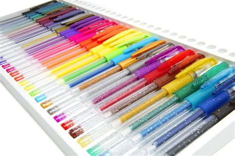 de pennen van het neon van diverse kleuren stock foto image  toebehoren purper