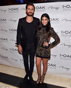 scott disick shows off bulge as kourtney wants another try daily mail