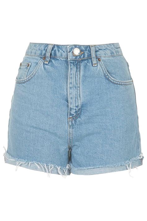 17 denim shorts for big butts because a little extra stretch is all you