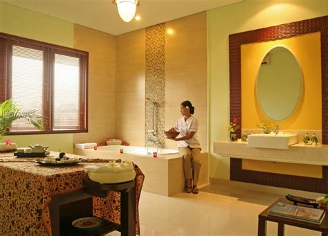 aroma massage spa  rani hotel spa