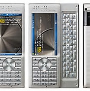 Advanced W-zero3 電源 コネクタ に対する画像結果.サイズ: 183 x 149。ソース: www.itmedia.co.jp