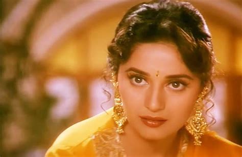 6 Reason Why We Love Madhuri Dixit