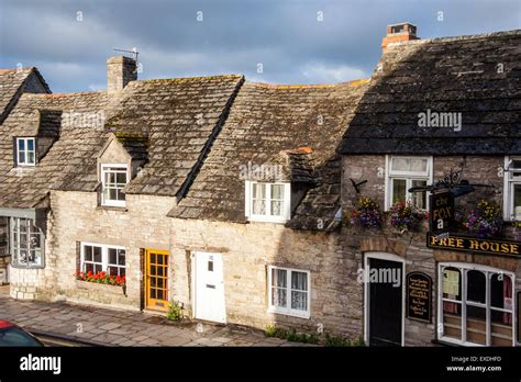 typical  world english village scene row  cottages  uneven stock photo  alamy