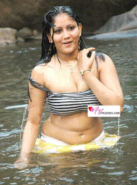 Aunty Dengulata Hot South Indian Wet Actress Hot Wet