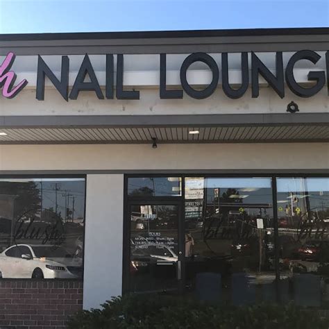 blush nail lounge beauty salon  nottingham