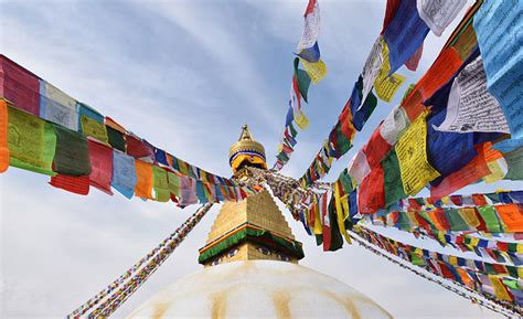 The Meaning Of Prayer Flags In Nepal Zafigo