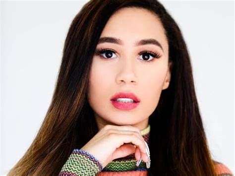 A Youtube Star With 7 5 Million Subscribers Explains How She Makes