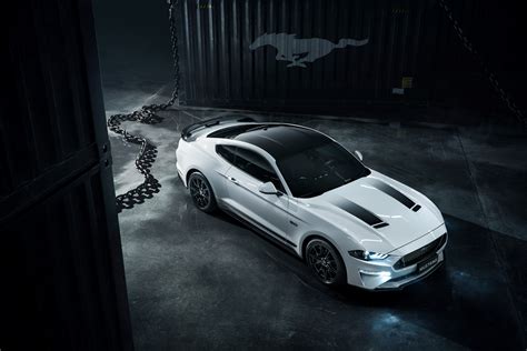 grey ford mustang wallpaperhd cars wallpapersk wallpapersimagesbackgroundsphotos  pictures