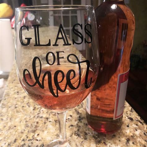 Custom Vinyl Wine Glass In 2020 Wine Glass Vinyl Wine Glass