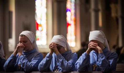 the catholic nuns on a mission to fight for a woman s right to choose