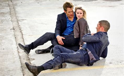 ‘this Means War ’ With Reese Witherspoon And Chris Pine The New York