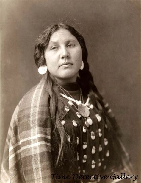 Native American Crow Woman Historic Photo Print Ebay
