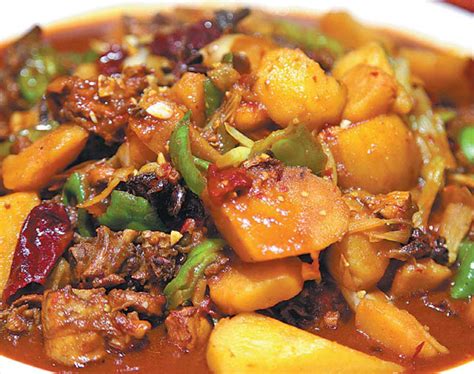 The Big Plate Chicken Is A Classic Dish In The Xinjiang