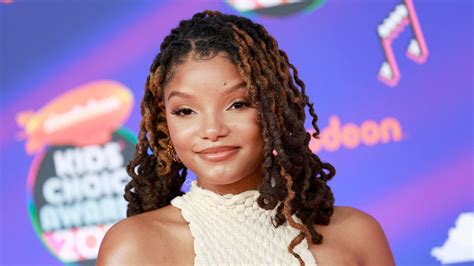how halle bailey dealt with racism after the little mermaid casting