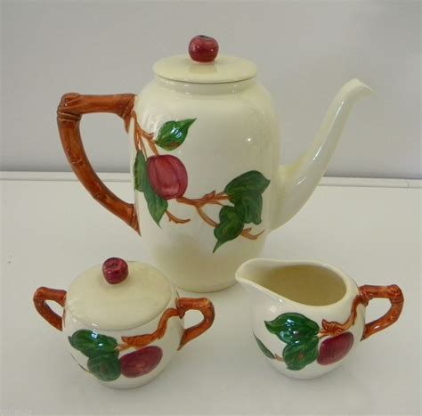 vintage franciscan ware apple coffee pot  creamer sugar bowl franciscan ware apple