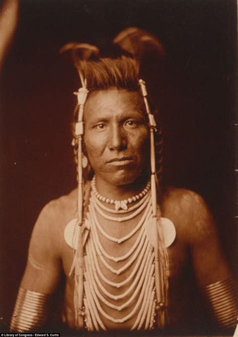 Vintage Portraits Of Native Americans Taken More Than 100 Years Ago