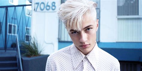Lucky Blue Smith Is The New Teen Model Everyone S Drooling Over