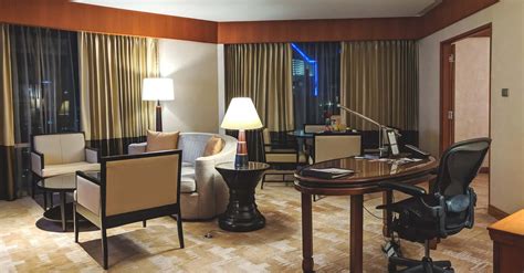 review conrad bangkok conrad suite suitesmile
