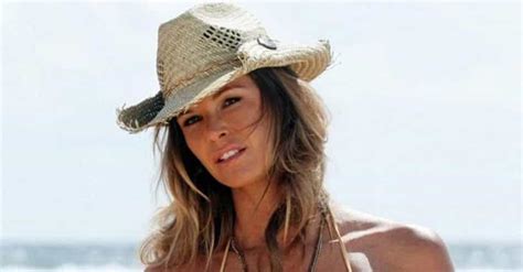 sexy elle macpherson hot pics and photos