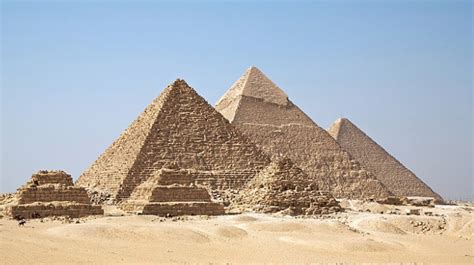 cheopsova pyramida  zahady ktere skryva je dukazem mimozemske civilizace gcz