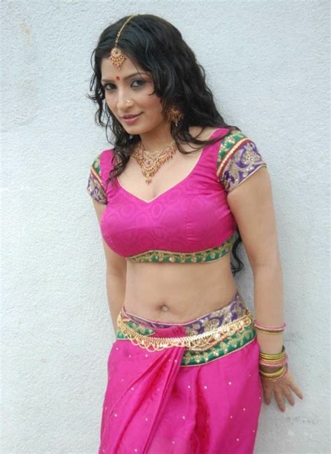 Sexy Indian Girls In Blouse Swathi Naidu Hot Bhabhi