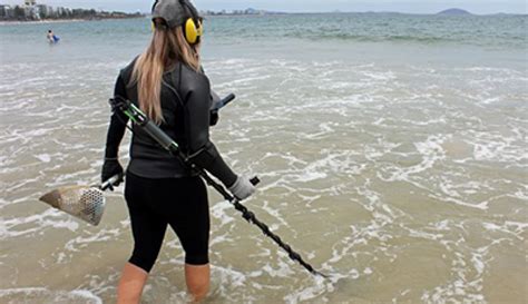 beach metal detector reviews  top  buyers guide