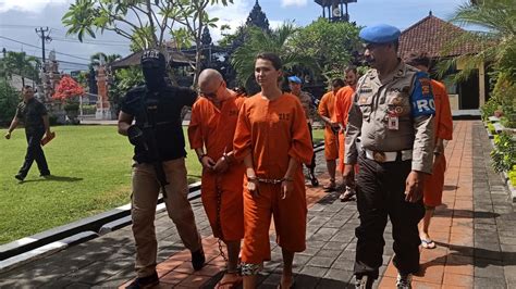 indonesia parades foreigners arrested for drugs in bali malaysia today