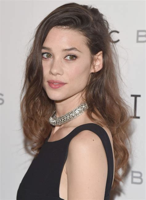 stephan schneider men s fall 2003 in 2019 astrid berges frisbey famous women beautiful actresses
